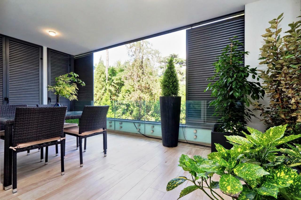 Green Terraced Apartment. 3 Stops From Colosseum Luaran gambar